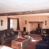 Cozy living room title=