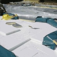 Floor insulation title=