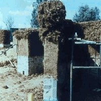 Some rather thin internal walls title=